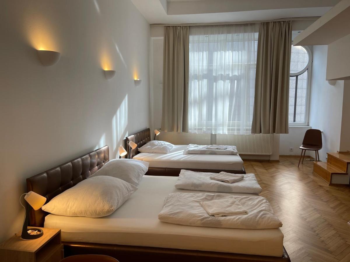 Corso View, Budapest